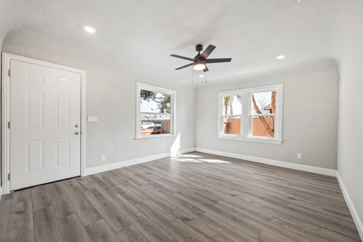 1133 A St, Fresno, CA 93706