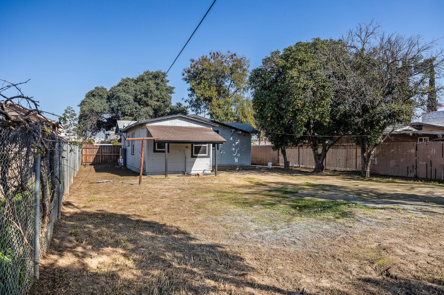 1133 A St, Fresno, CA 93706
