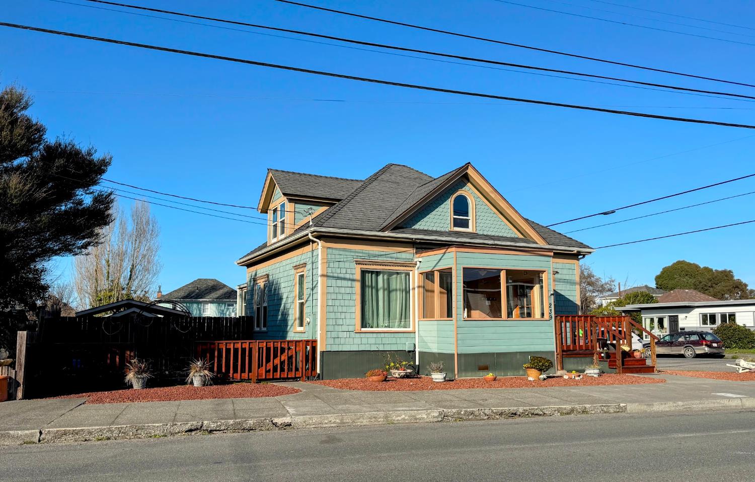 239 14th St, Eureka, CA 95501