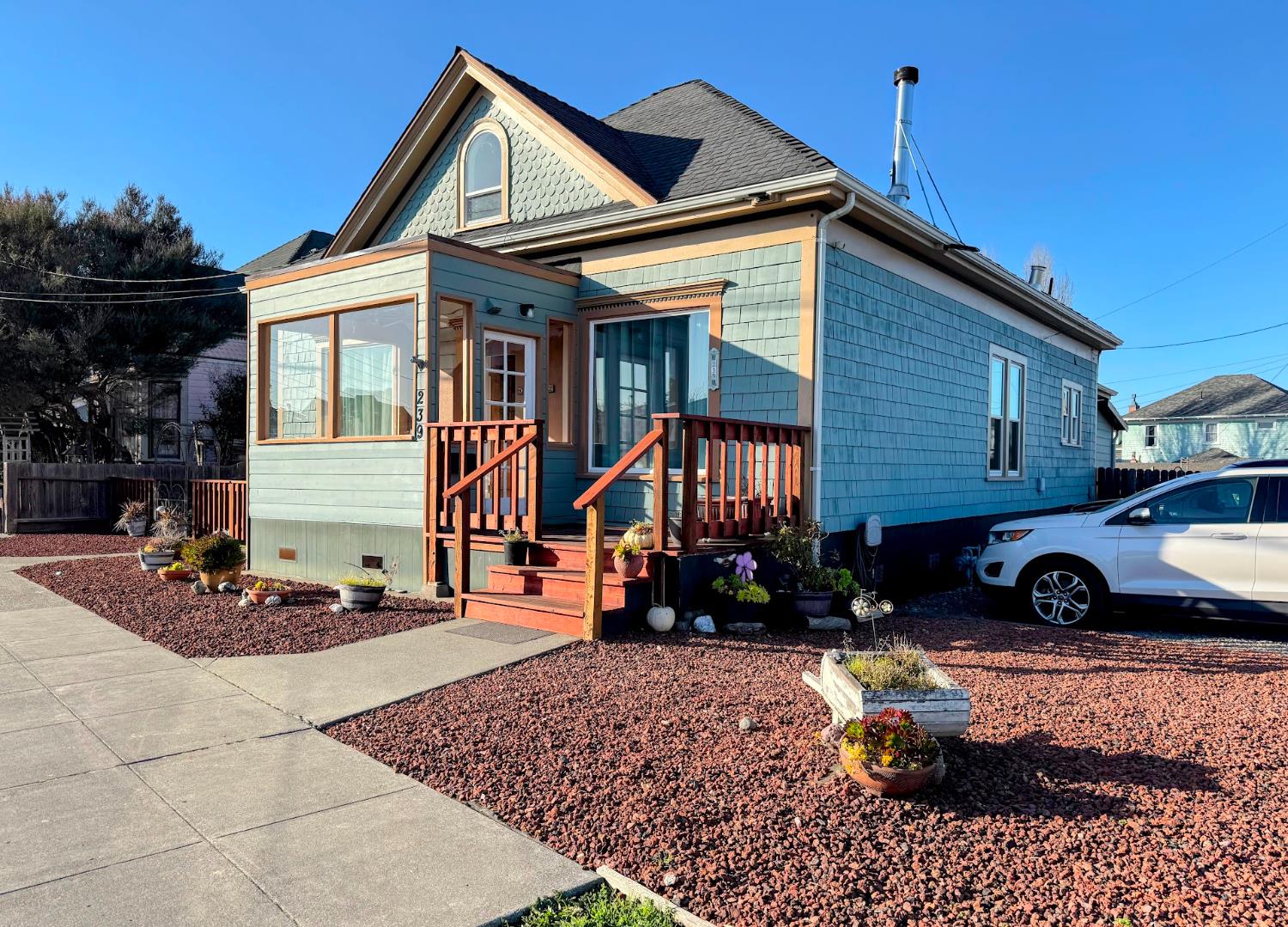 239 14th St, Eureka, CA 95501