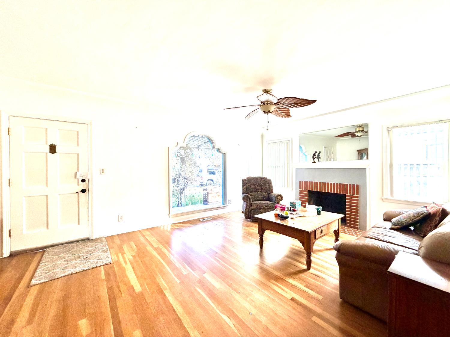 1411 N Harrison Ave, Fresno, CA 93728