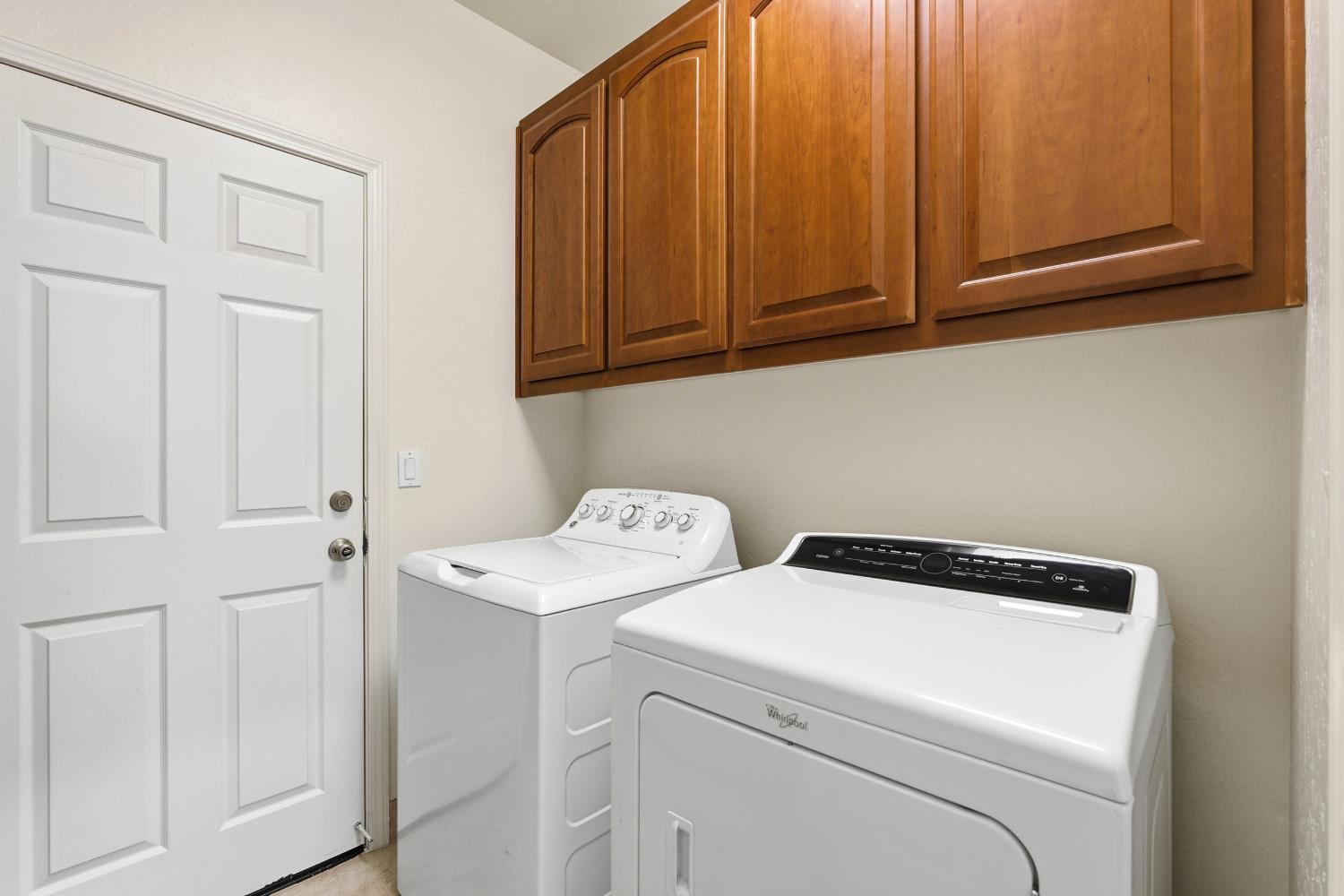 346 Martin, Tulare, CA 93274