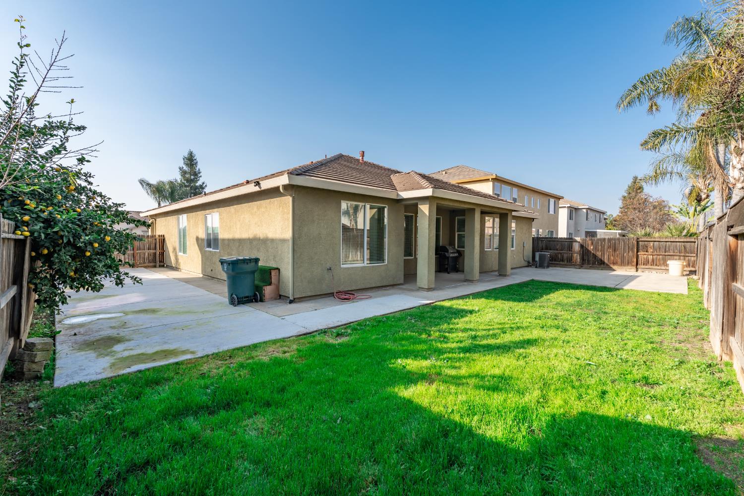 346 Martin, Tulare, CA 93274