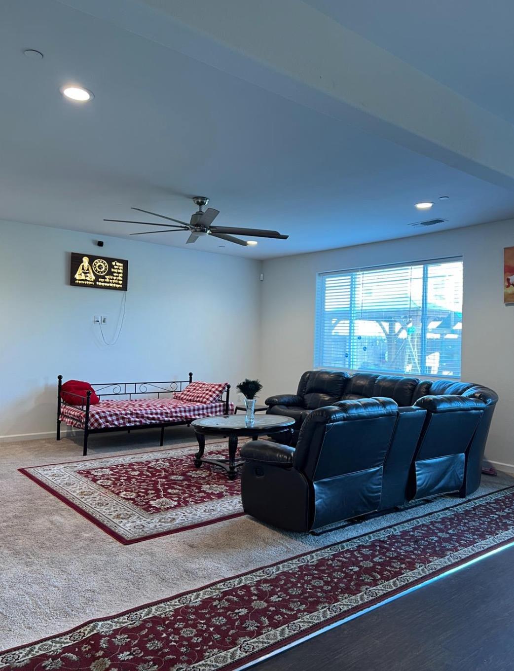 4542 N Casey Ave, Fresno, CA 93723