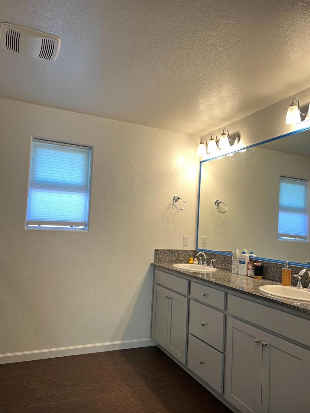 4542 N Casey Ave, Fresno, CA 93723