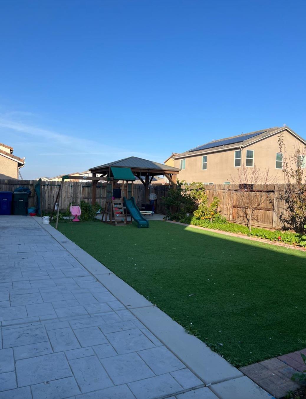 4542 N Casey Ave, Fresno, CA 93723