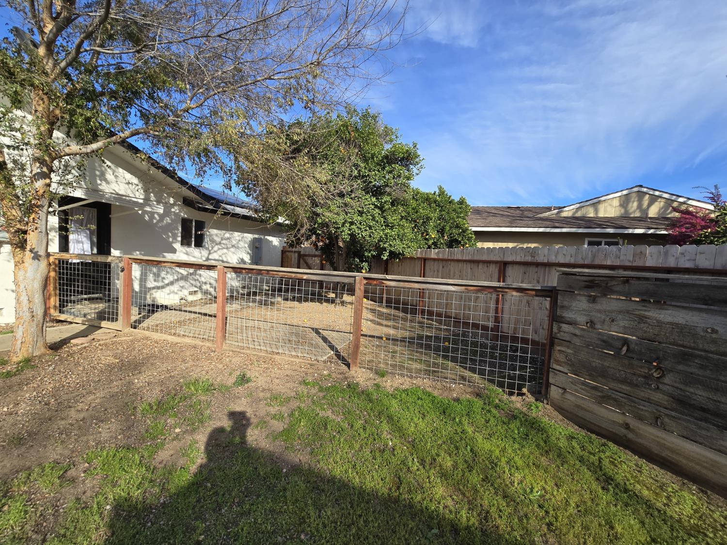 1584 Laverne Ave, Clovis, CA 93611