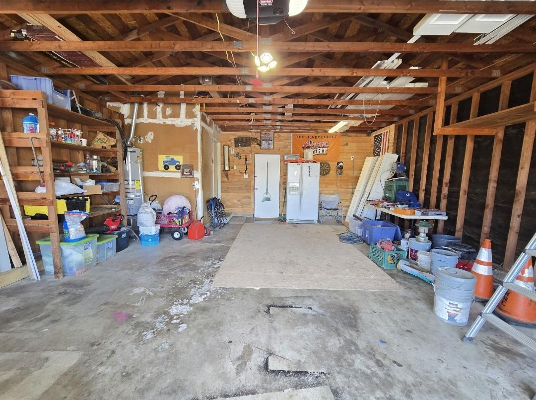 1584 Laverne Ave, Clovis, CA 93611