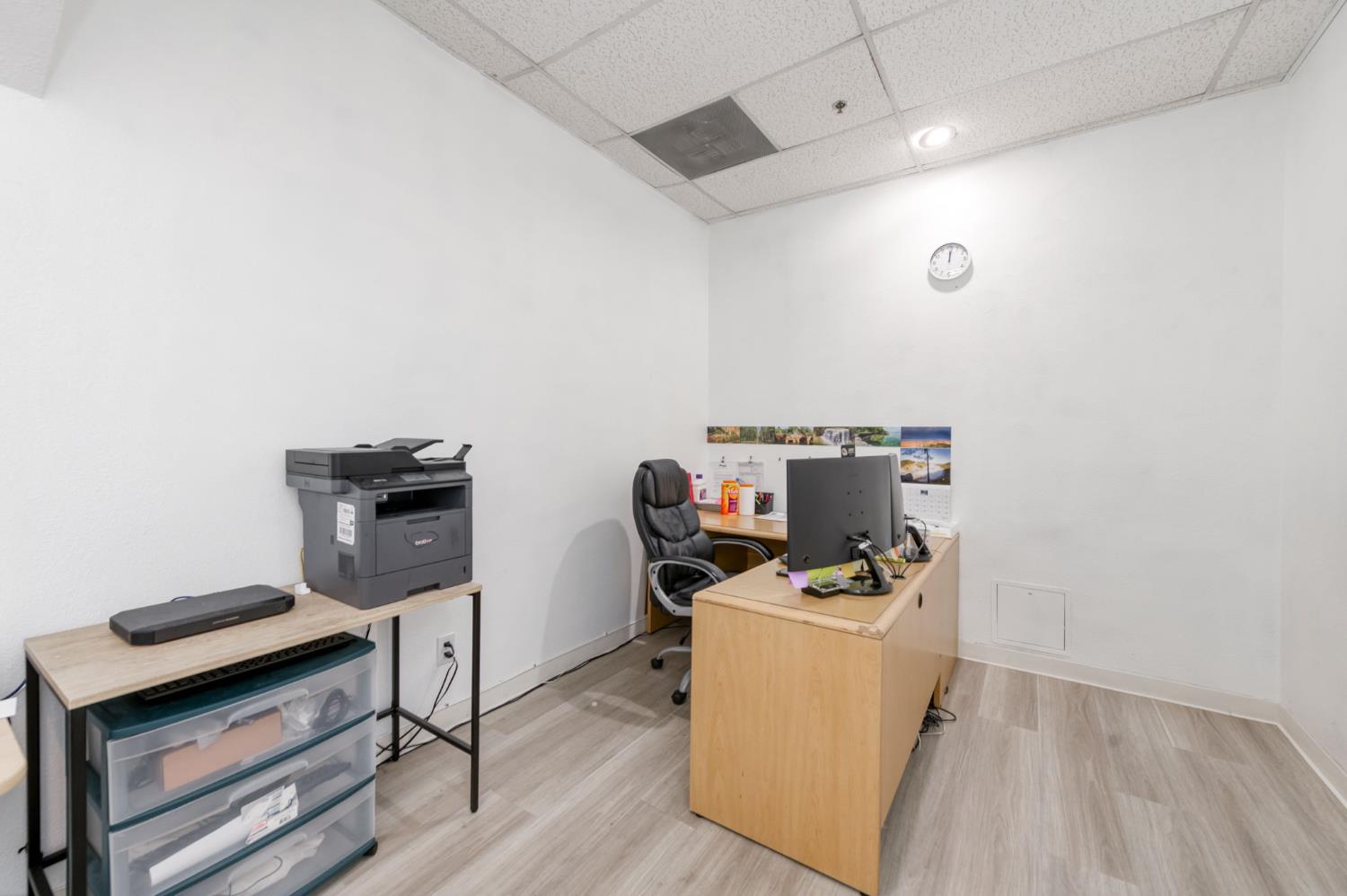 90 E Magill Ave #105, Fresno, CA 93710