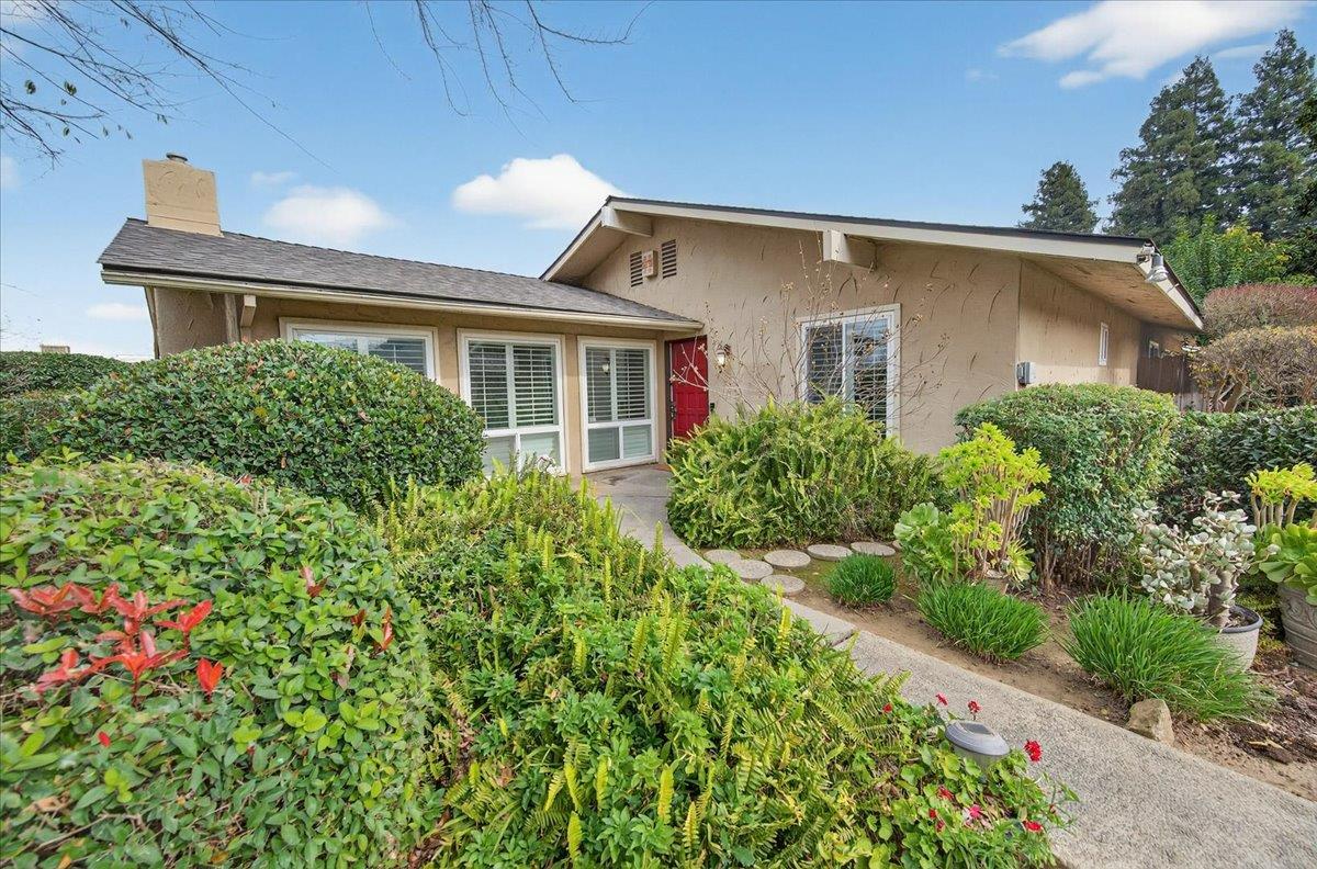 5740 N West Ave #109, Fresno, CA 93711