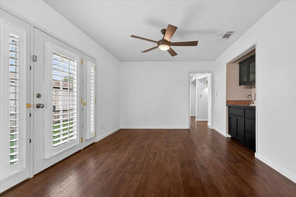 5740 N West Ave #109, Fresno, CA 93711