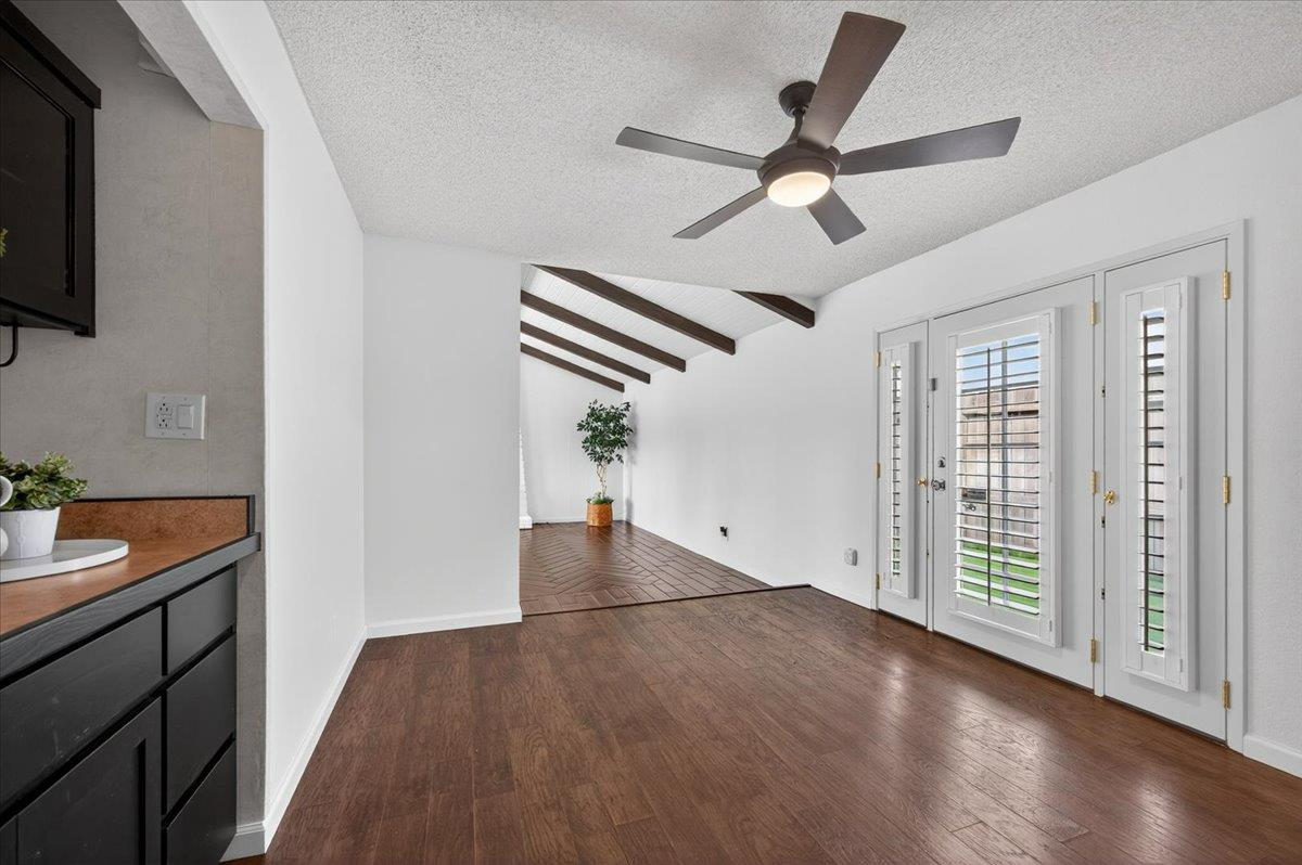 5740 N West Ave #109, Fresno, CA 93711