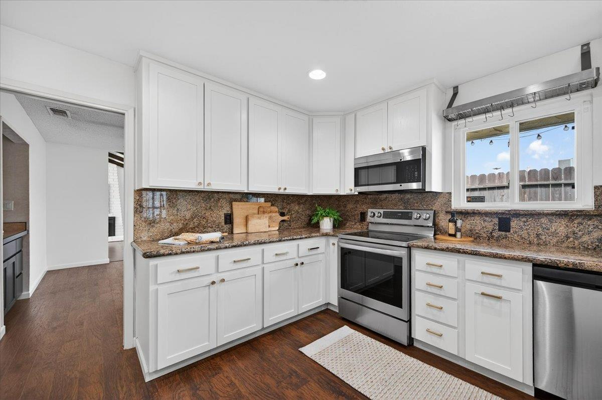 5740 N West Ave #109, Fresno, CA 93711