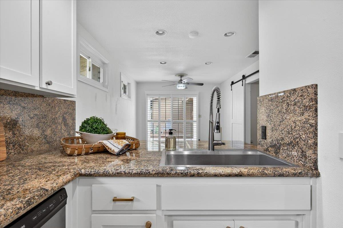 5740 N West Ave #109, Fresno, CA 93711