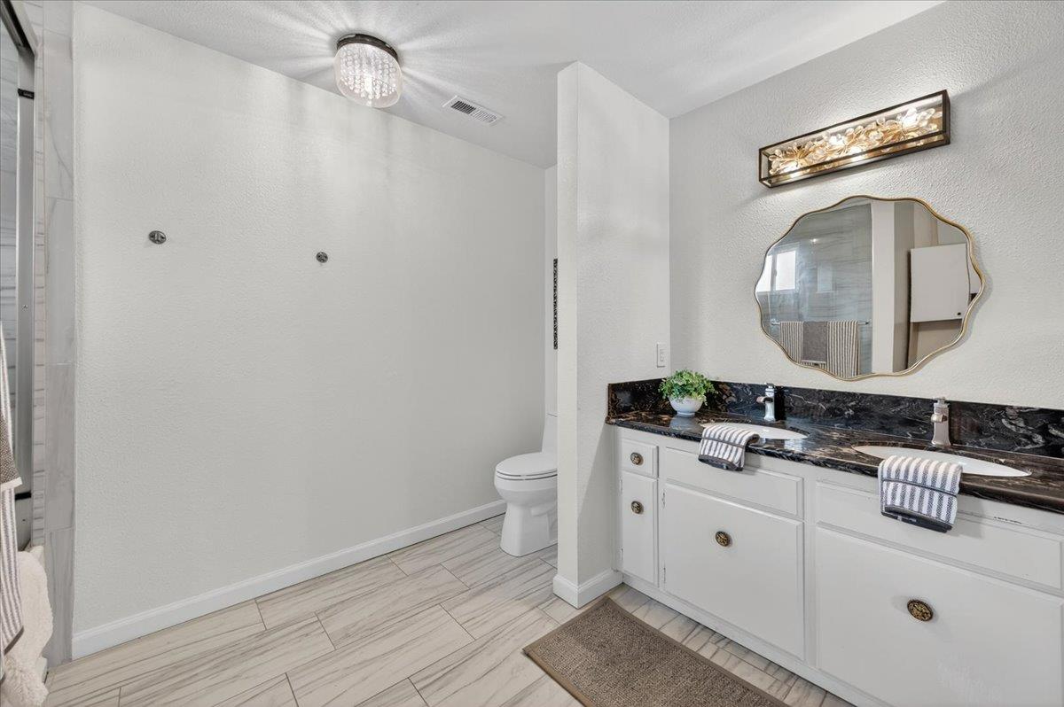 5740 N West Ave #109, Fresno, CA 93711