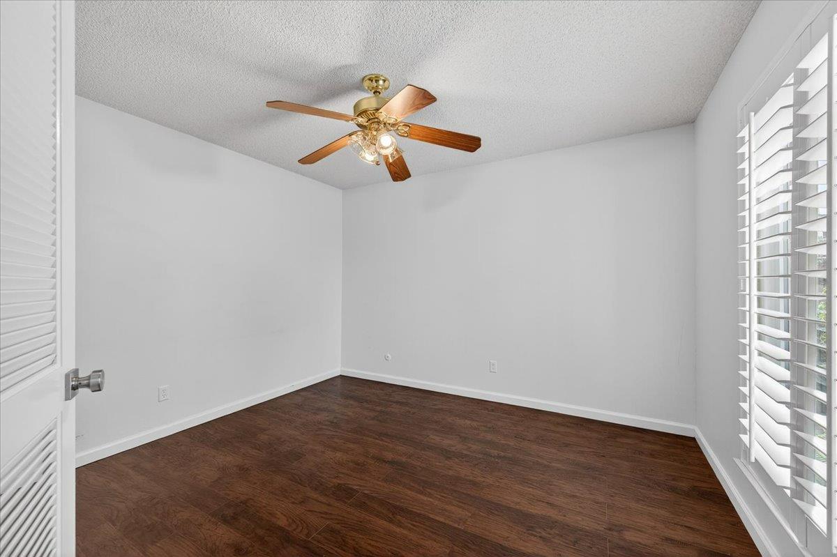 5740 N West Ave #109, Fresno, CA 93711