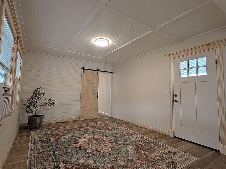 1218 E Cleveland Ave #30, Madera, CA 93638