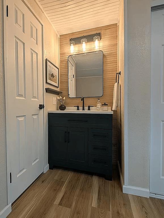 1218 E Cleveland Ave #30, Madera, CA 93638