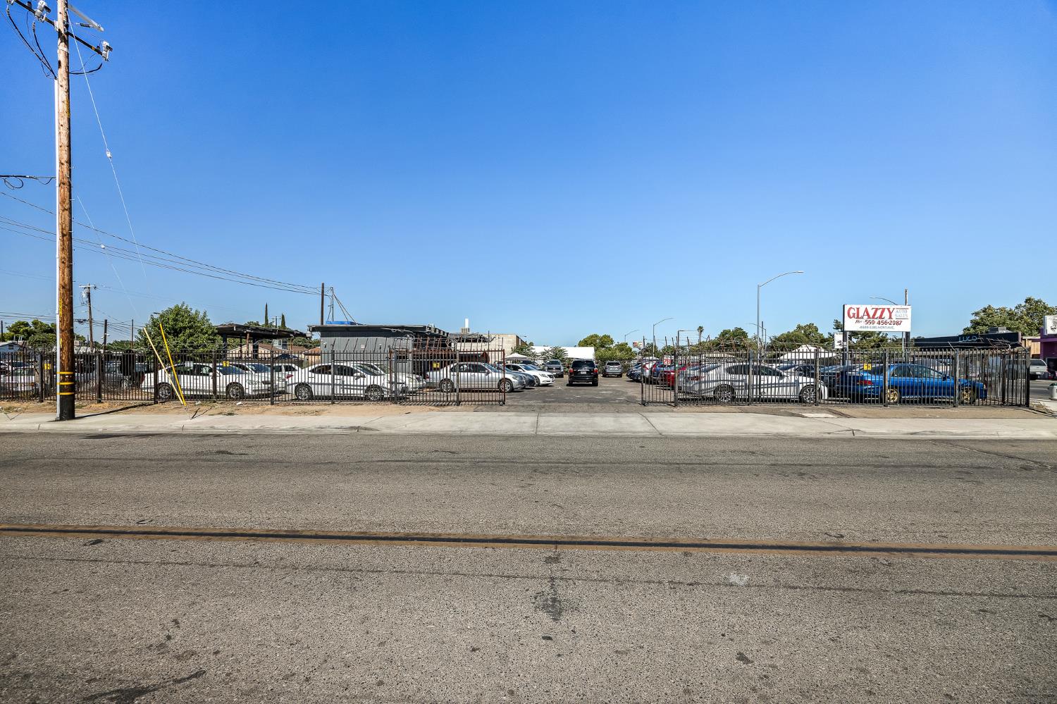 4505 E Belmont Ave, Fresno, CA 93702