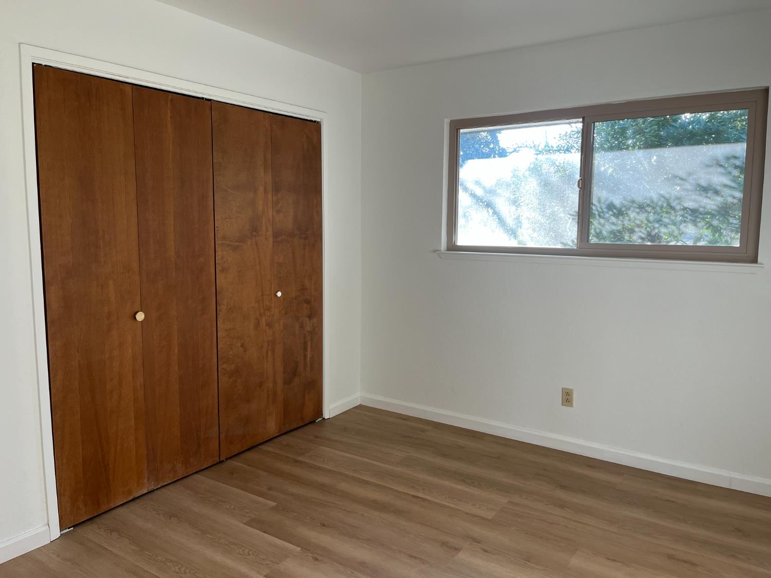 1652 N Cornelia, Fresno, CA 93722