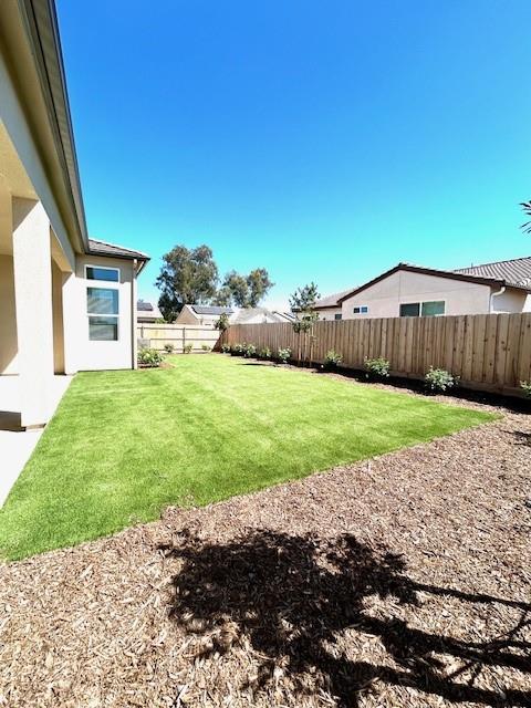 1684 Heirloom Avenue, Clovis, CA 93619