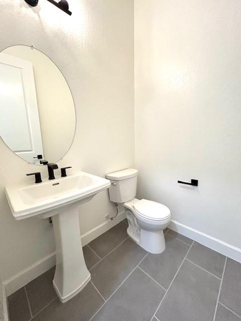 1684 Heirloom Avenue, Clovis, CA 93619