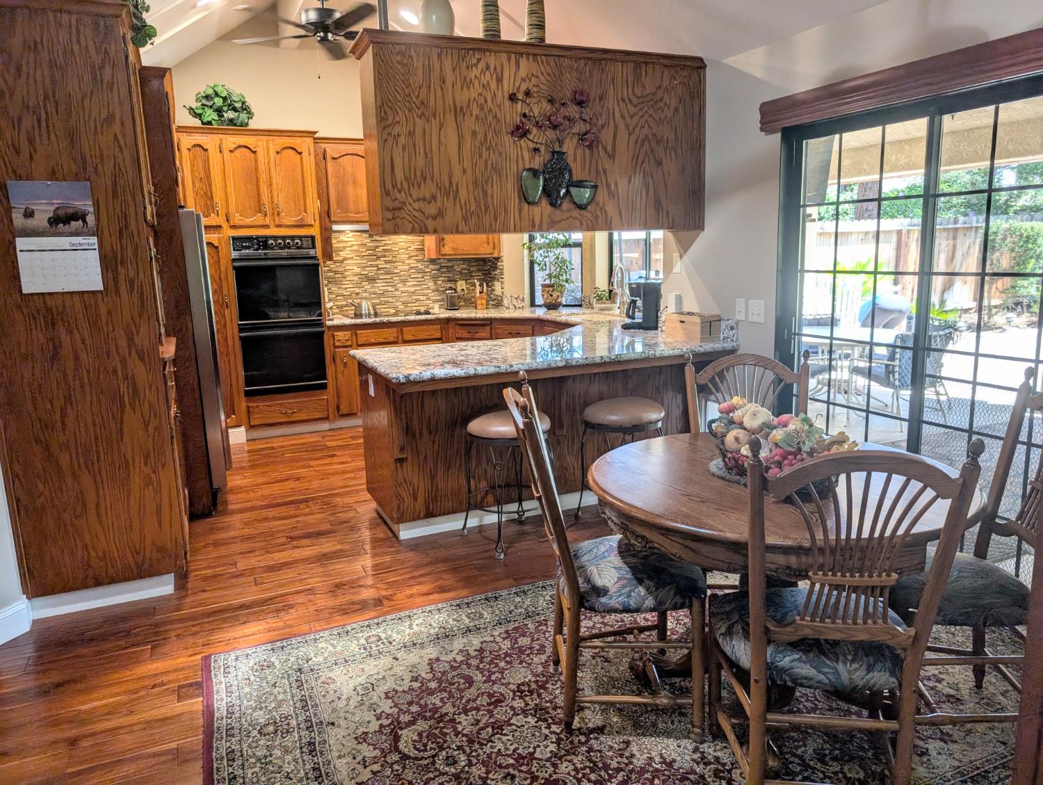 8448 N Bond St, Fresno, CA 93720