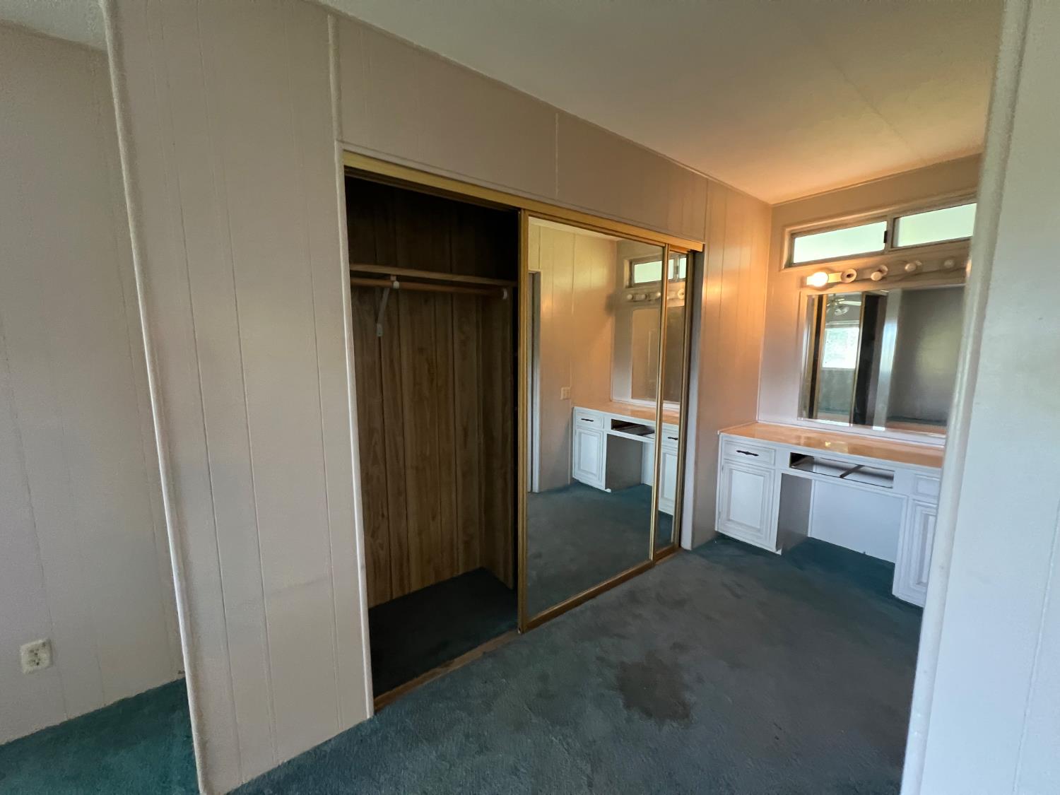 37129 Pebble Ln, Yokuts Valley, CA 93675