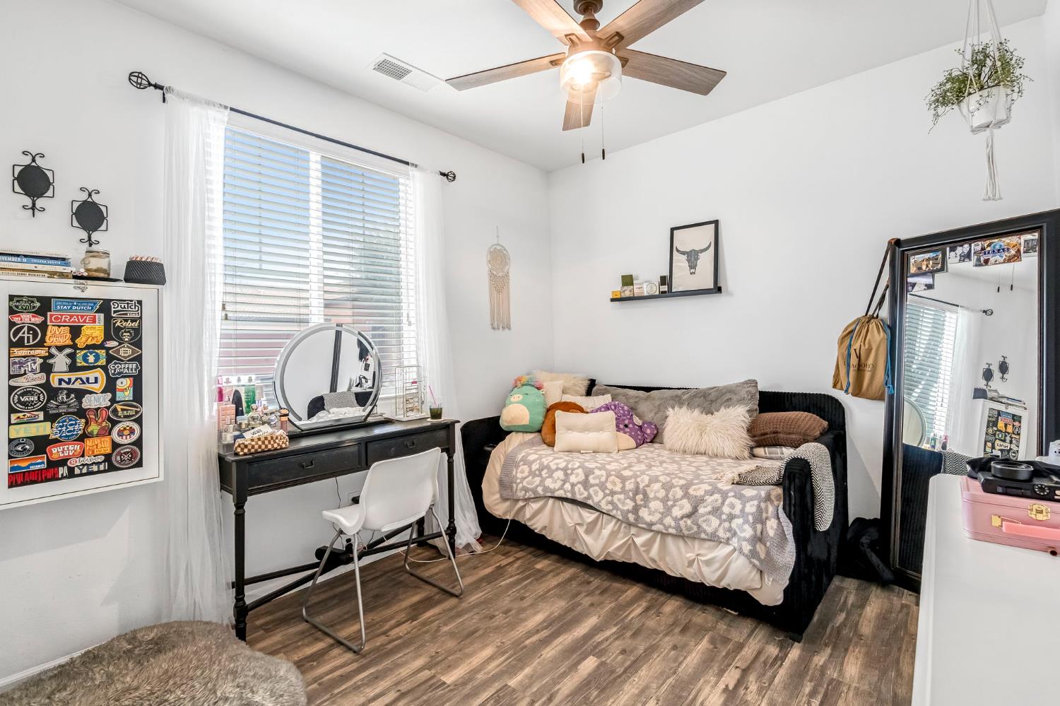 3940 Chessa Ln, Clovis, CA 93619