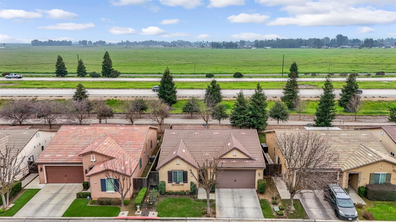 3940 Chessa Ln, Clovis, CA 93619