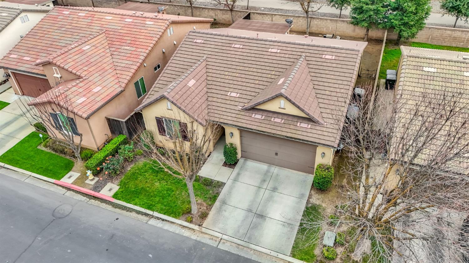 3940 Chessa Ln, Clovis, CA 93619