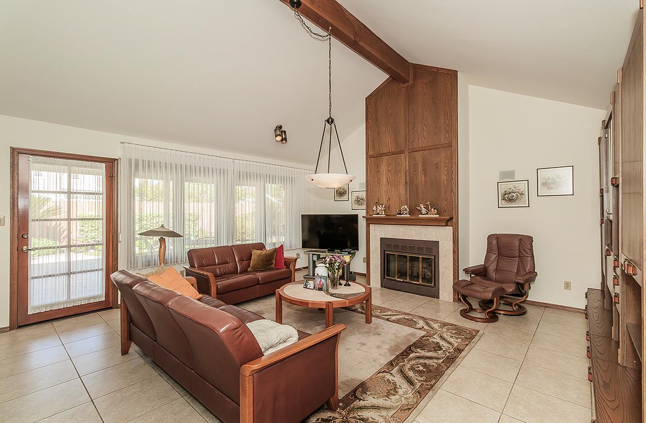 7355 N Pacific Ave, Fresno, CA 93711