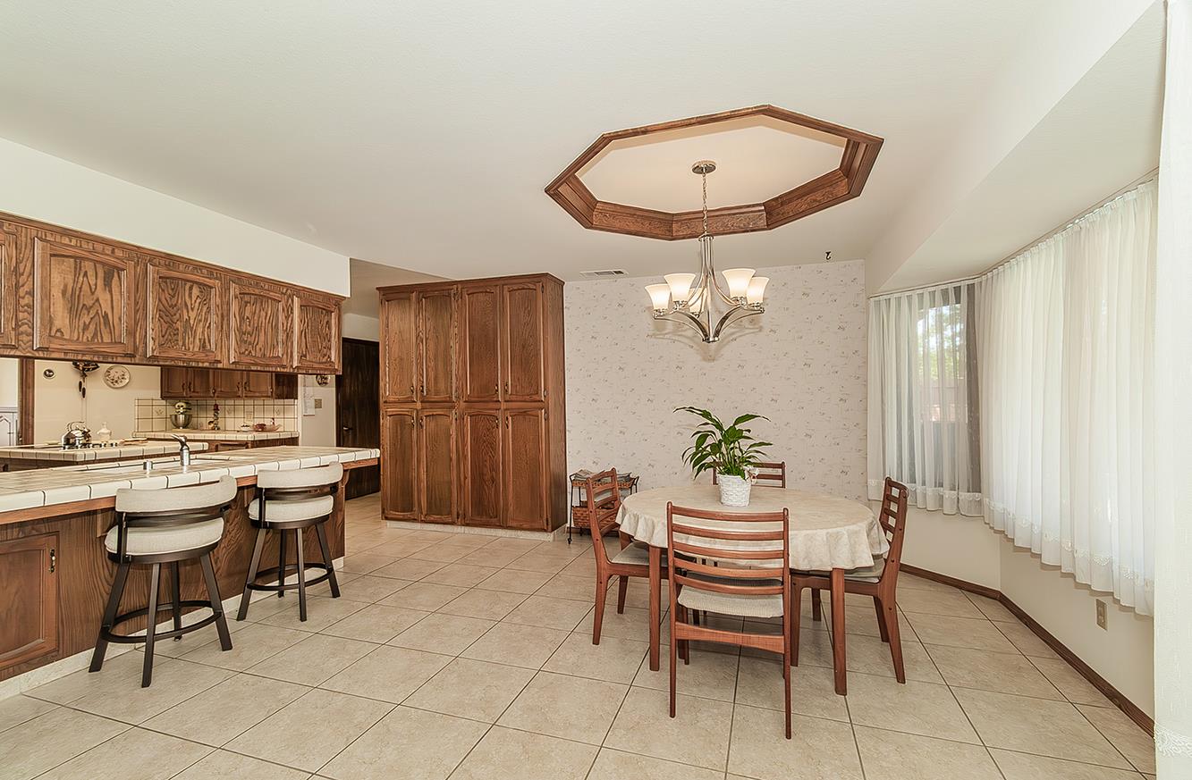 7355 N Pacific Ave, Fresno, CA 93711