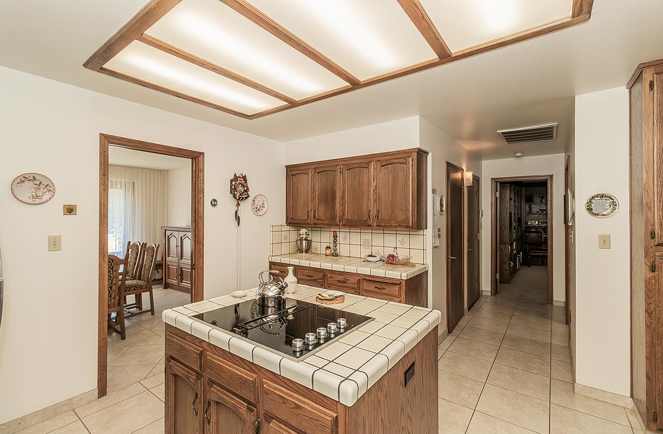 7355 N Pacific Ave, Fresno, CA 93711