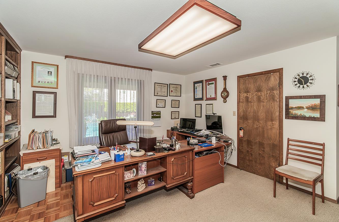 7355 N Pacific Ave, Fresno, CA 93711