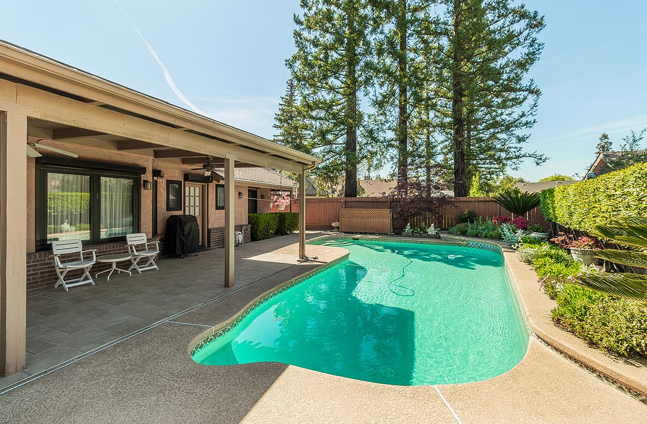 7355 N Pacific Ave, Fresno, CA 93711