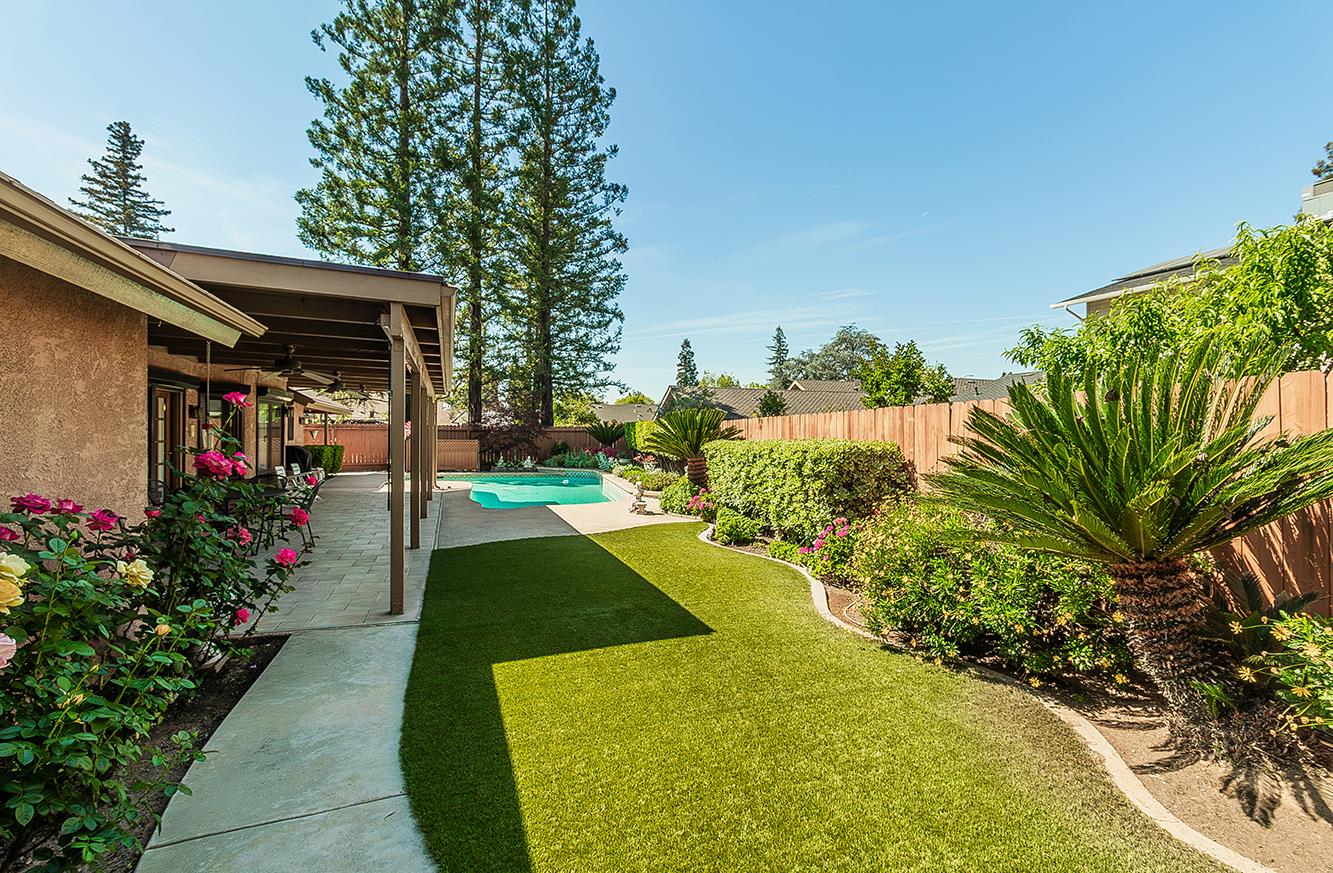 7355 N Pacific Ave, Fresno, CA 93711