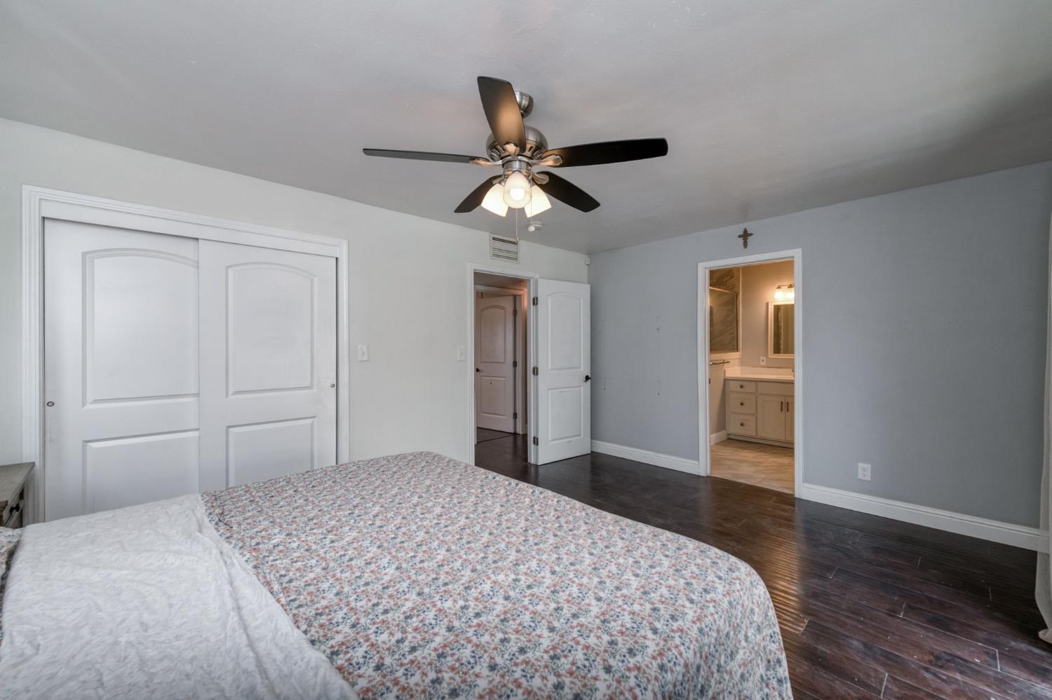 1175 N Frankwood Ave, Reedley, CA 93654