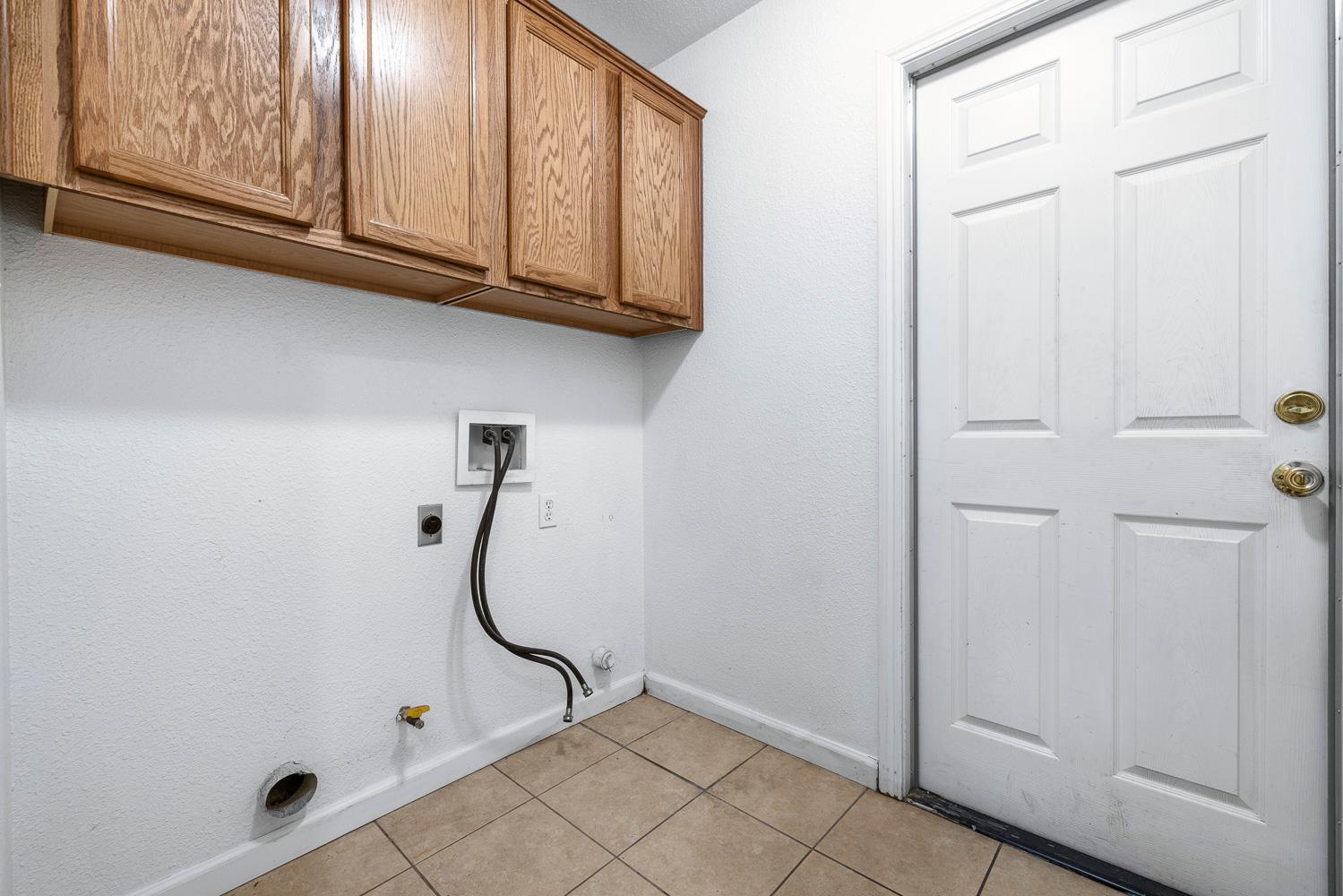 4360 W Vassar Ave, Fresno, CA 93722