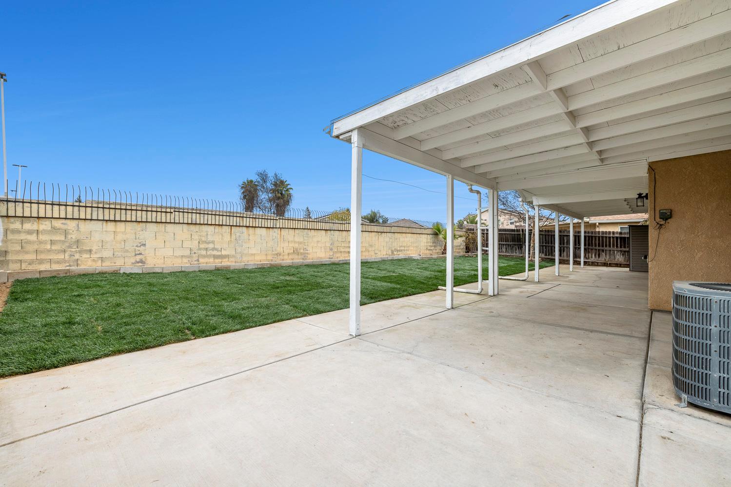 4360 W Vassar Ave, Fresno, CA 93722