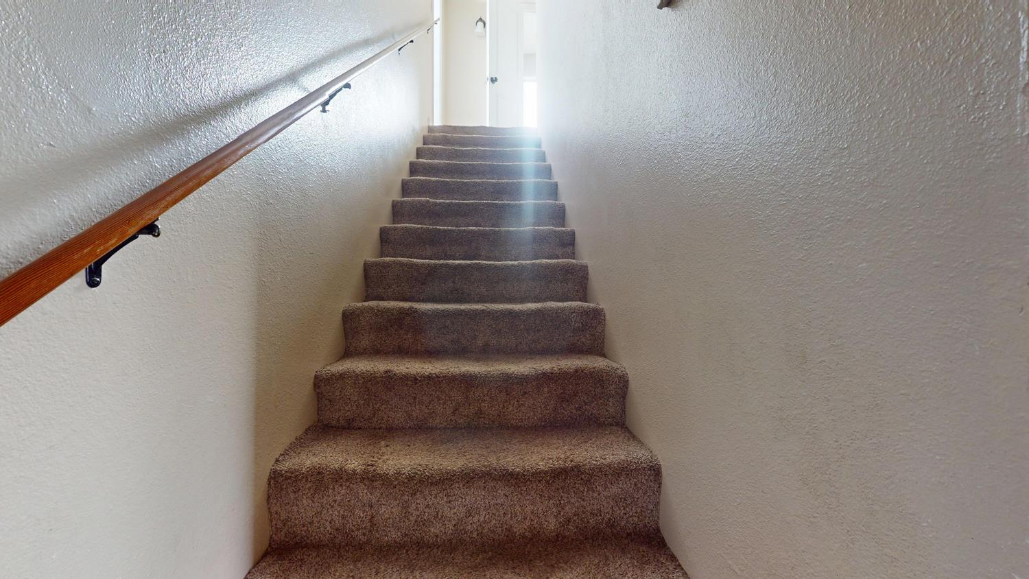 1526 8Th St, Firebaugh, CA 93622