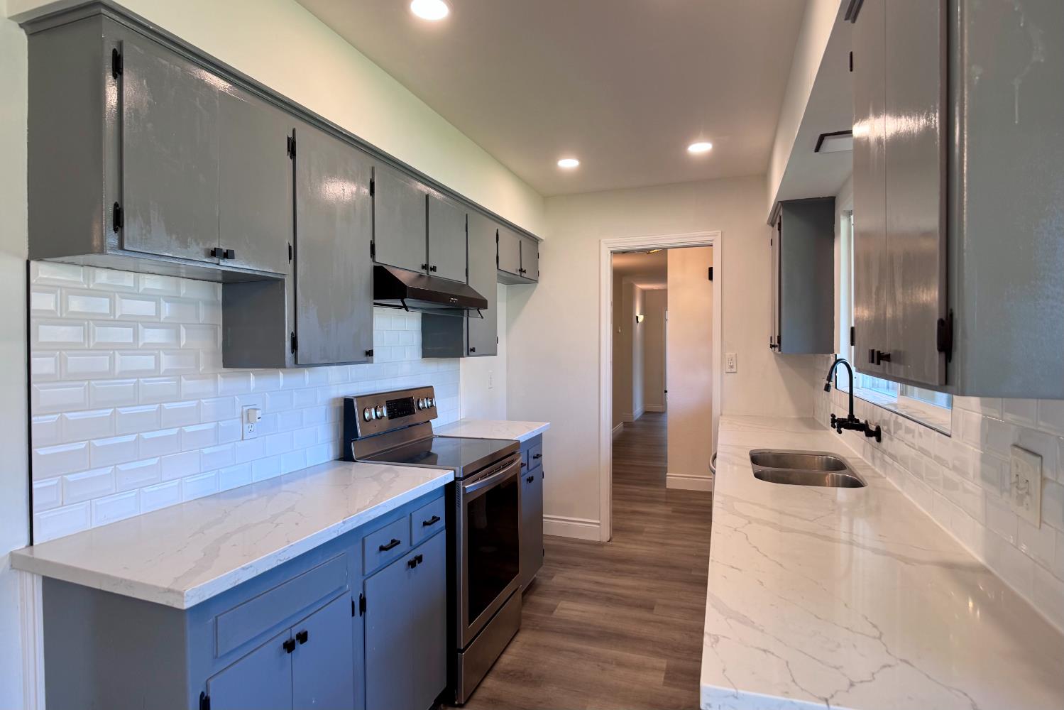 1765 W Barstow Ave, Fresno, CA 93711