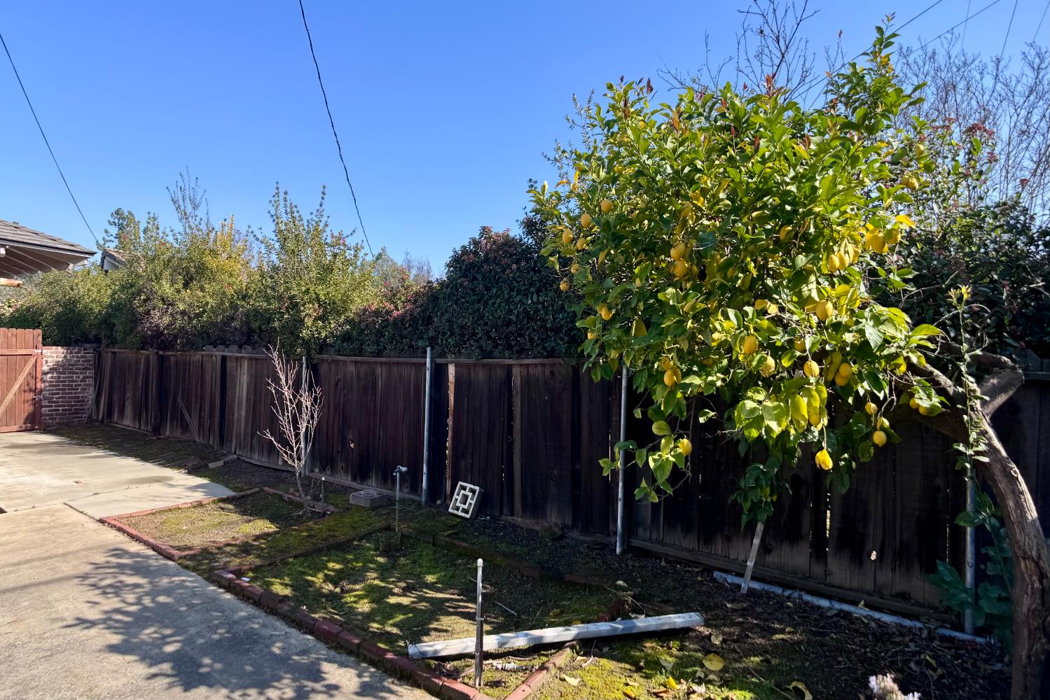 1765 W Barstow Ave, Fresno, CA 93711