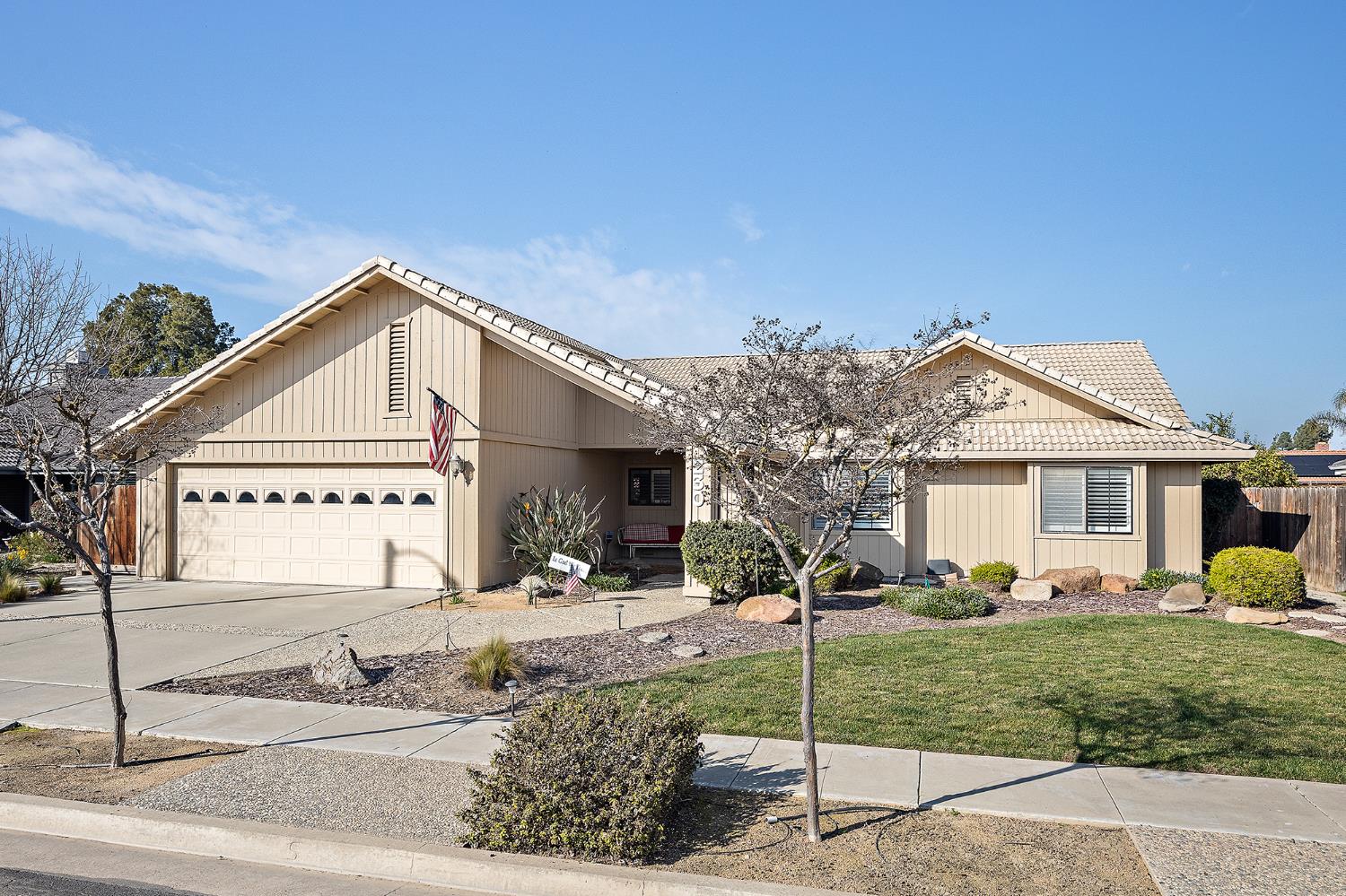 230 W Ash, Hanford, CA 93230