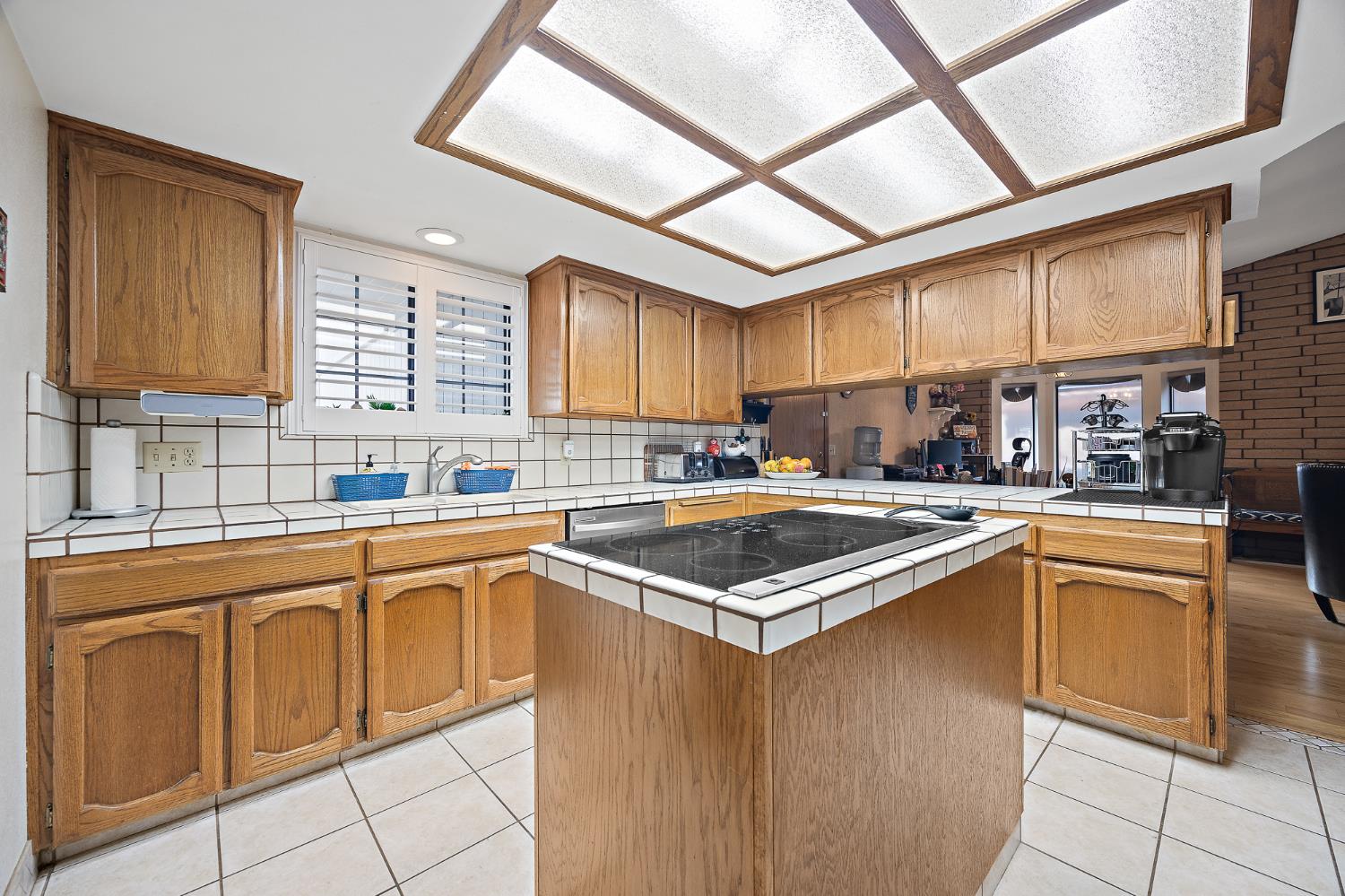 230 W Ash, Hanford, CA 93230