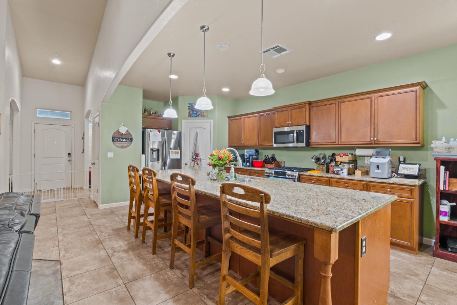 7287 W San Bruno Ave, Fresno, CA 93723