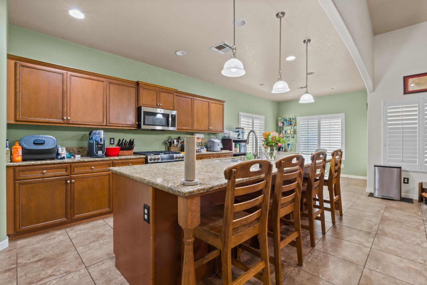 7287 W San Bruno Ave, Fresno, CA 93723