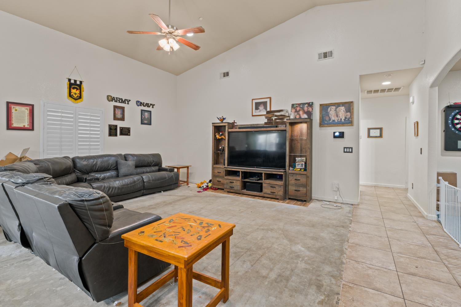 7287 W San Bruno Ave, Fresno, CA 93723