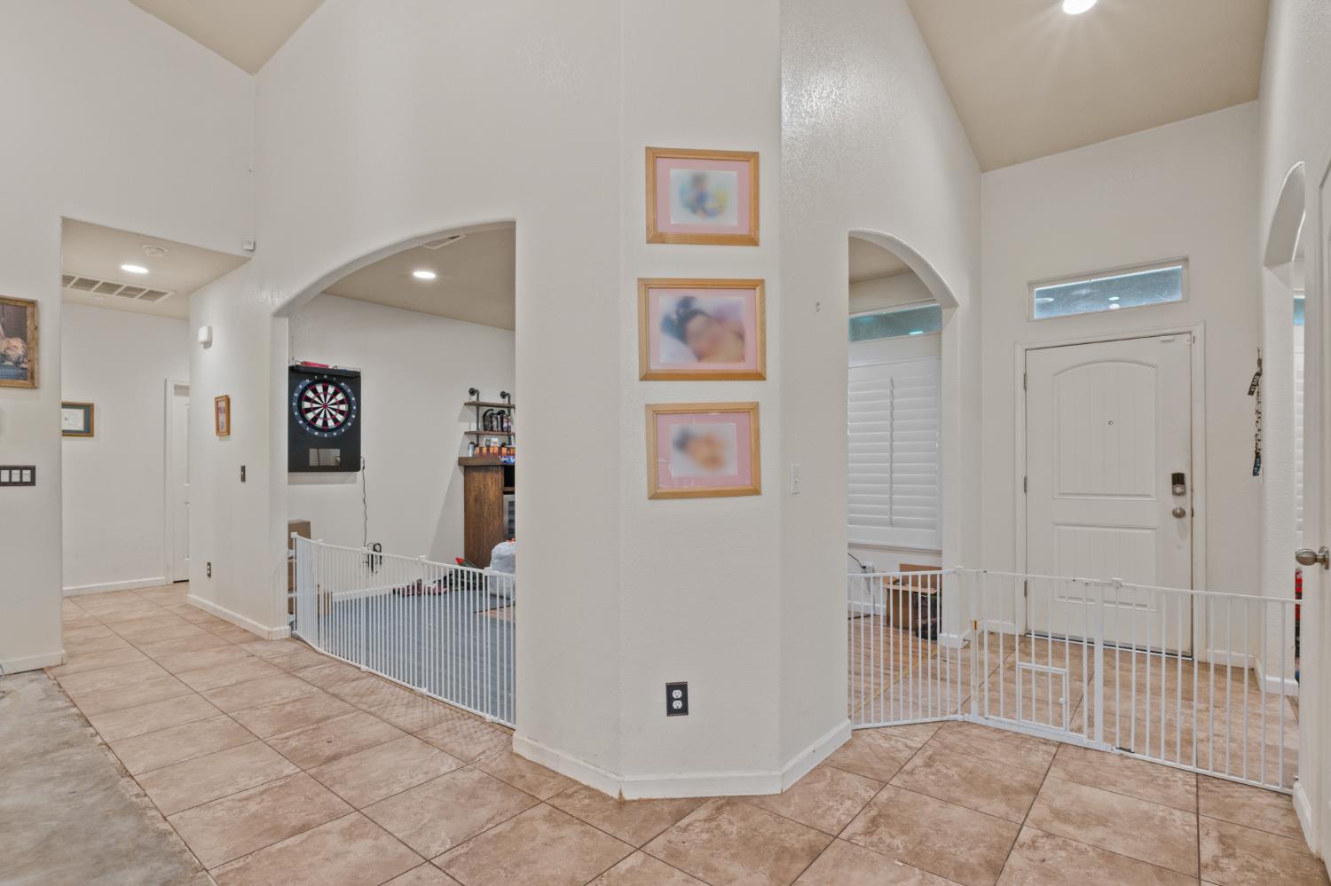 7287 W San Bruno Ave, Fresno, CA 93723