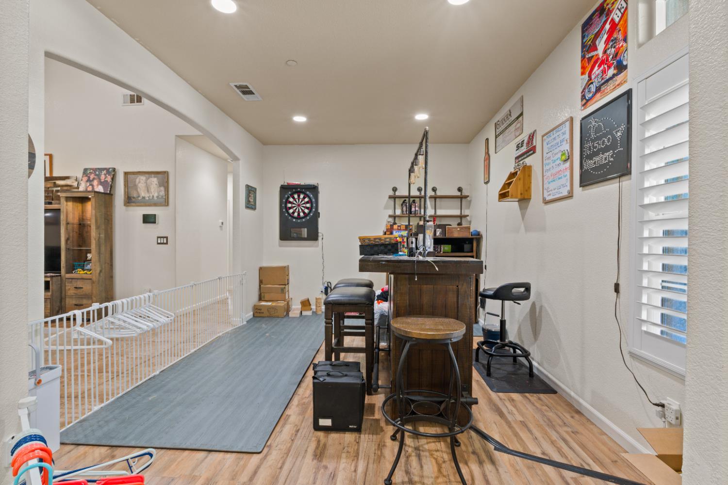 7287 W San Bruno Ave, Fresno, CA 93723